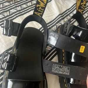 Beautiful Doc Marten’s Gryphon size 5